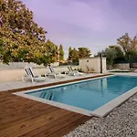 Villa Wonderful Antonici With Private Pool Near Pula - Wiibuk *