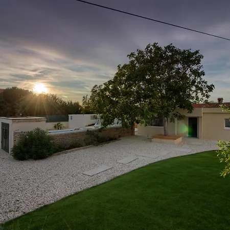 Wonderful Antonici With Private Pool Near Pula - Wiibuk *