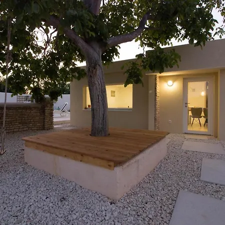 Wonderful Antonici With Private Pool Near Pula - Wiibuk * Ližnjan