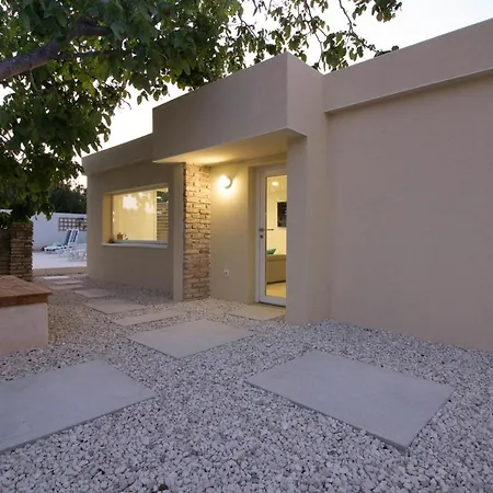 Wonderful Antonici With Private Pool Near Pula - Wiibuk Villa Ližnjan