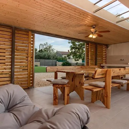 Wonderful Antonici With Private Pool Near Pula - Wiibuk *