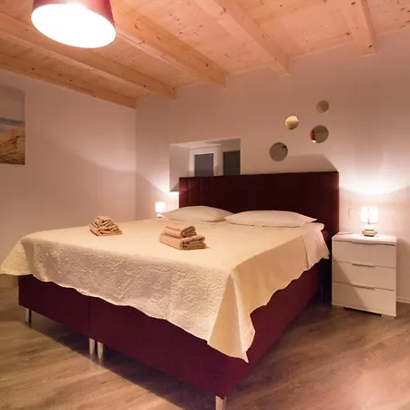 فيلة Wonderful Antonici With Private Pool Near Pula - Wiibuk
