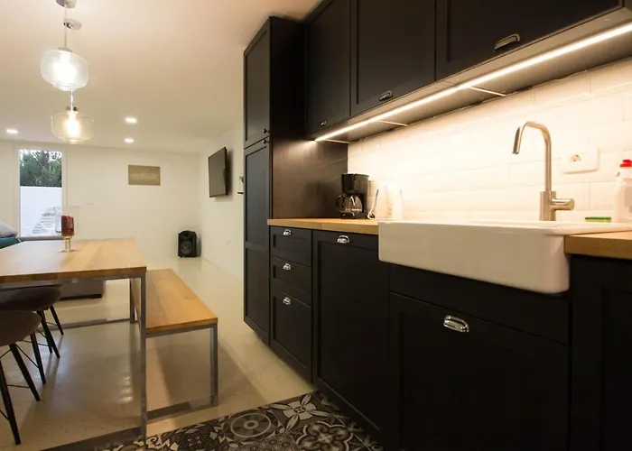 Villa Wonderful Antonici With Private Pool Near Pula - Wiibuk *